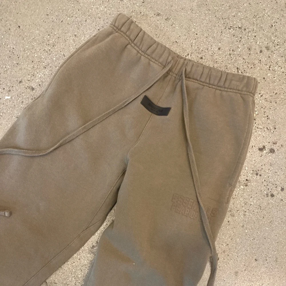 Men's Tan Pants - Picture 8 of 13
